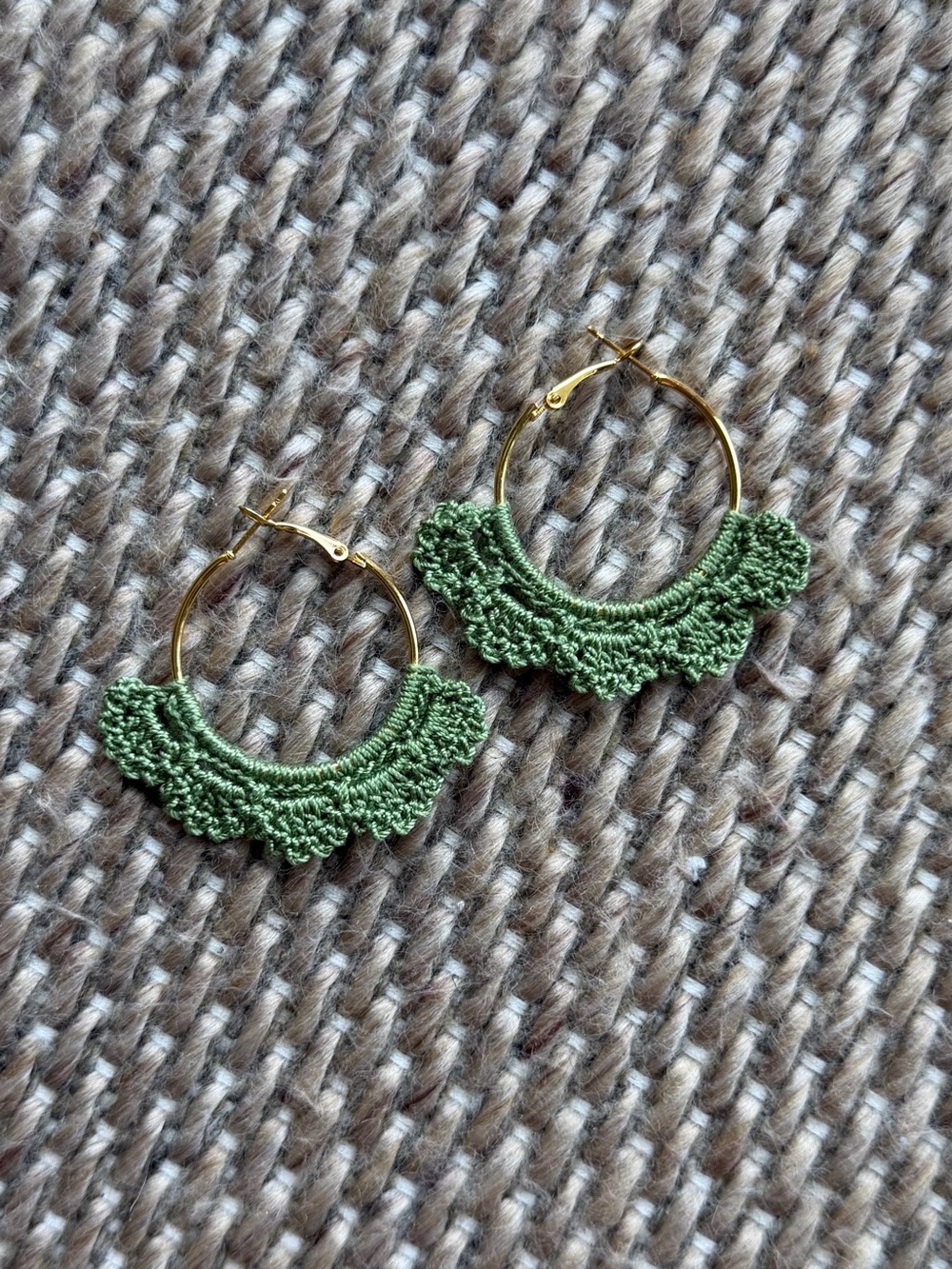 Green Crochet Hoop Earrings - Unbranded